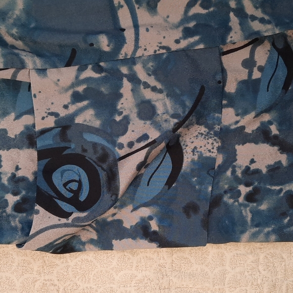 Kensie floral turquoise black grey smock style short sleeve blouse, M - Picture 4 of 9